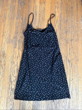 Brandy Melville navy floral dress
